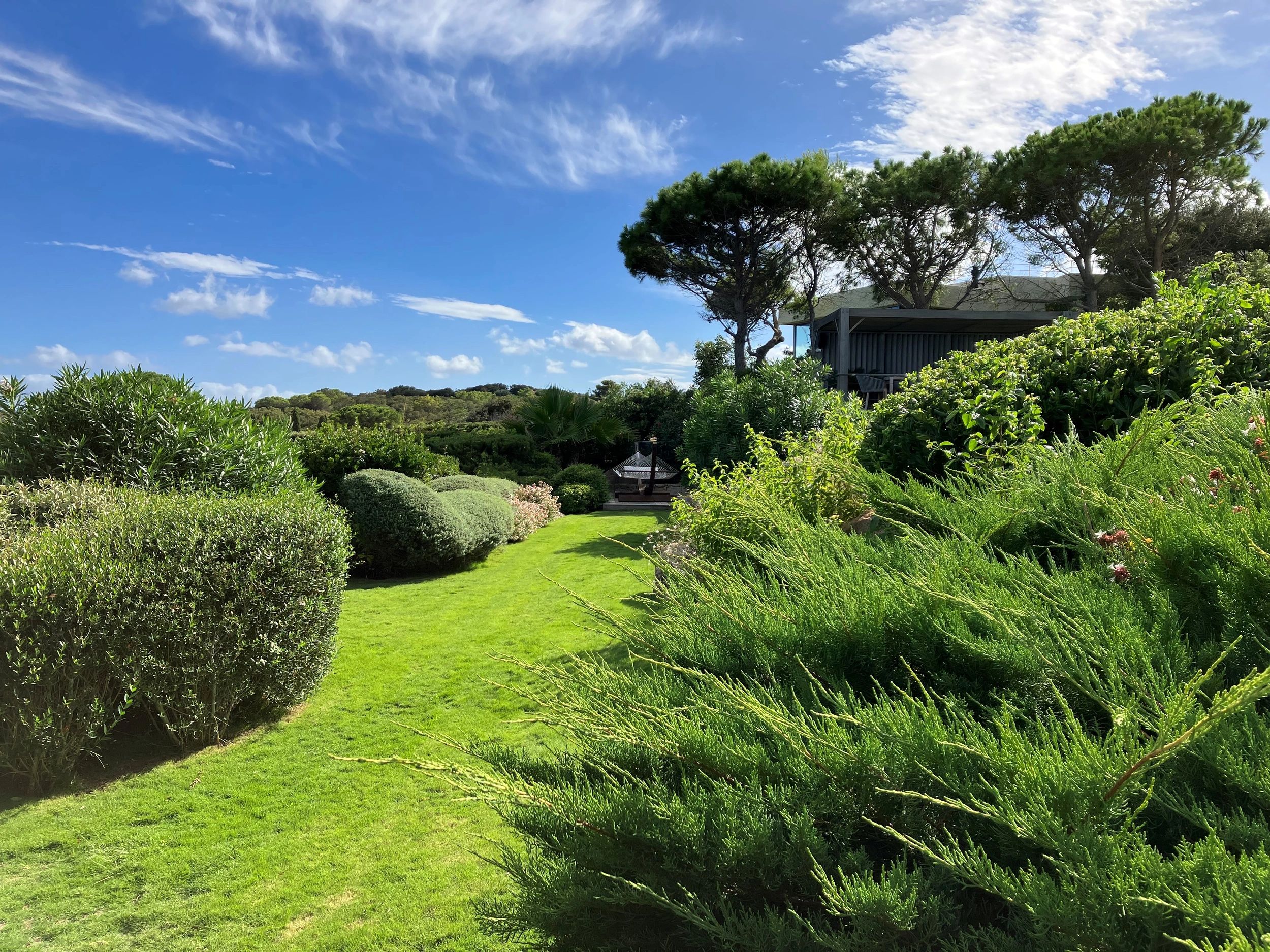 Réalisations de notre entreprise spécialisée en jardinage à Porto-Vecchio